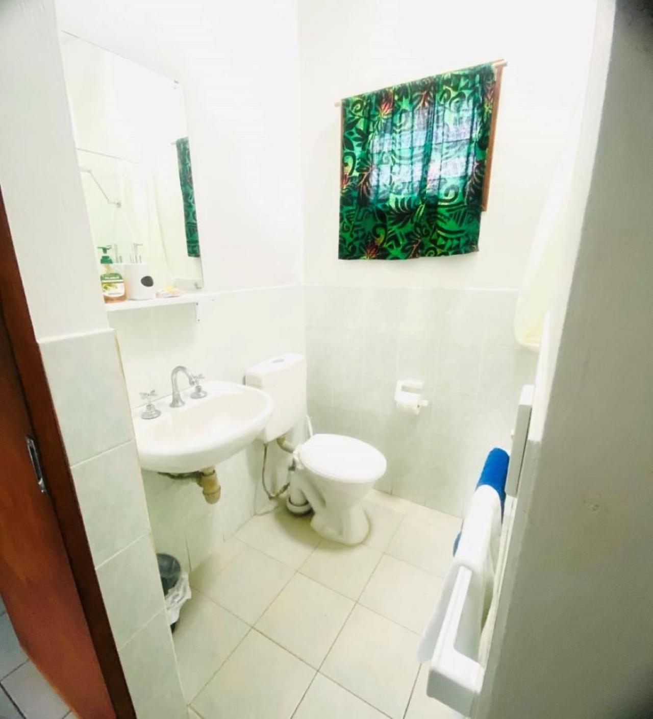 Travellers Motel Vanuatu Port Vila Dış mekan fotoğraf