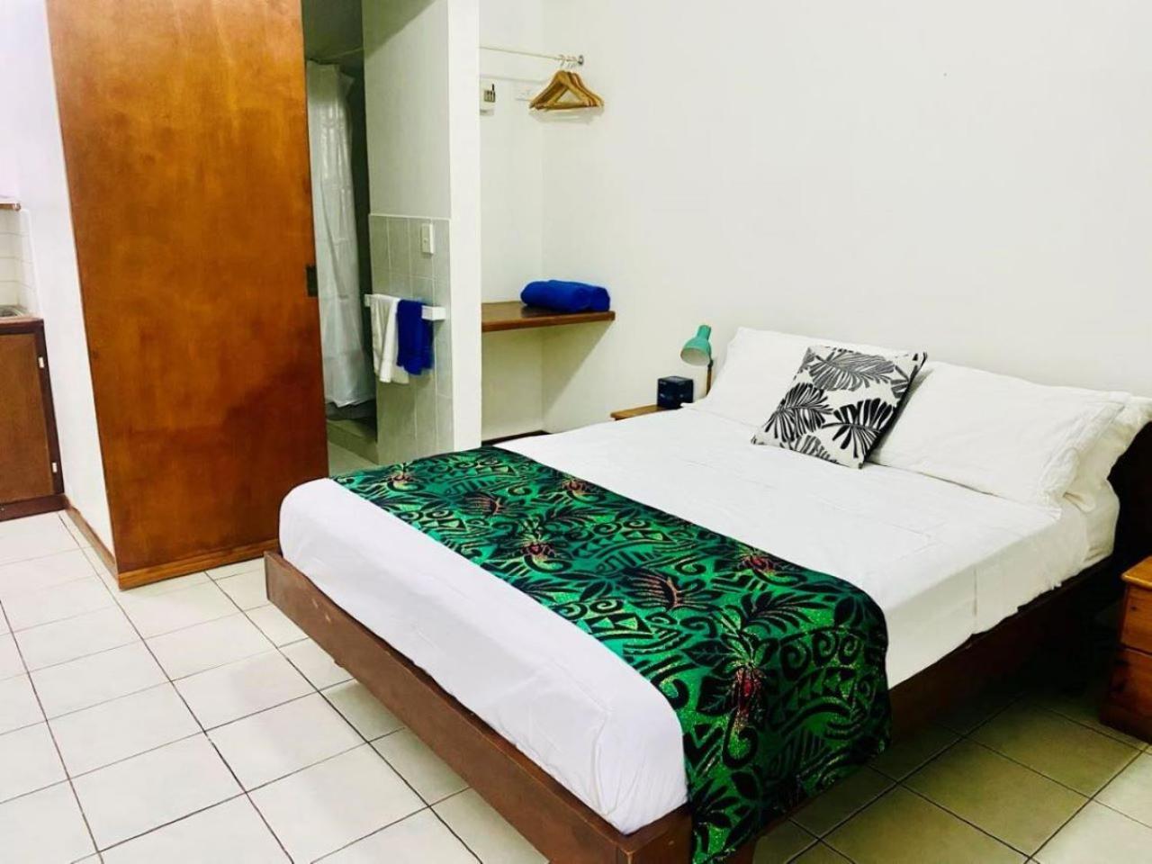 Travellers Motel Vanuatu Port Vila Dış mekan fotoğraf