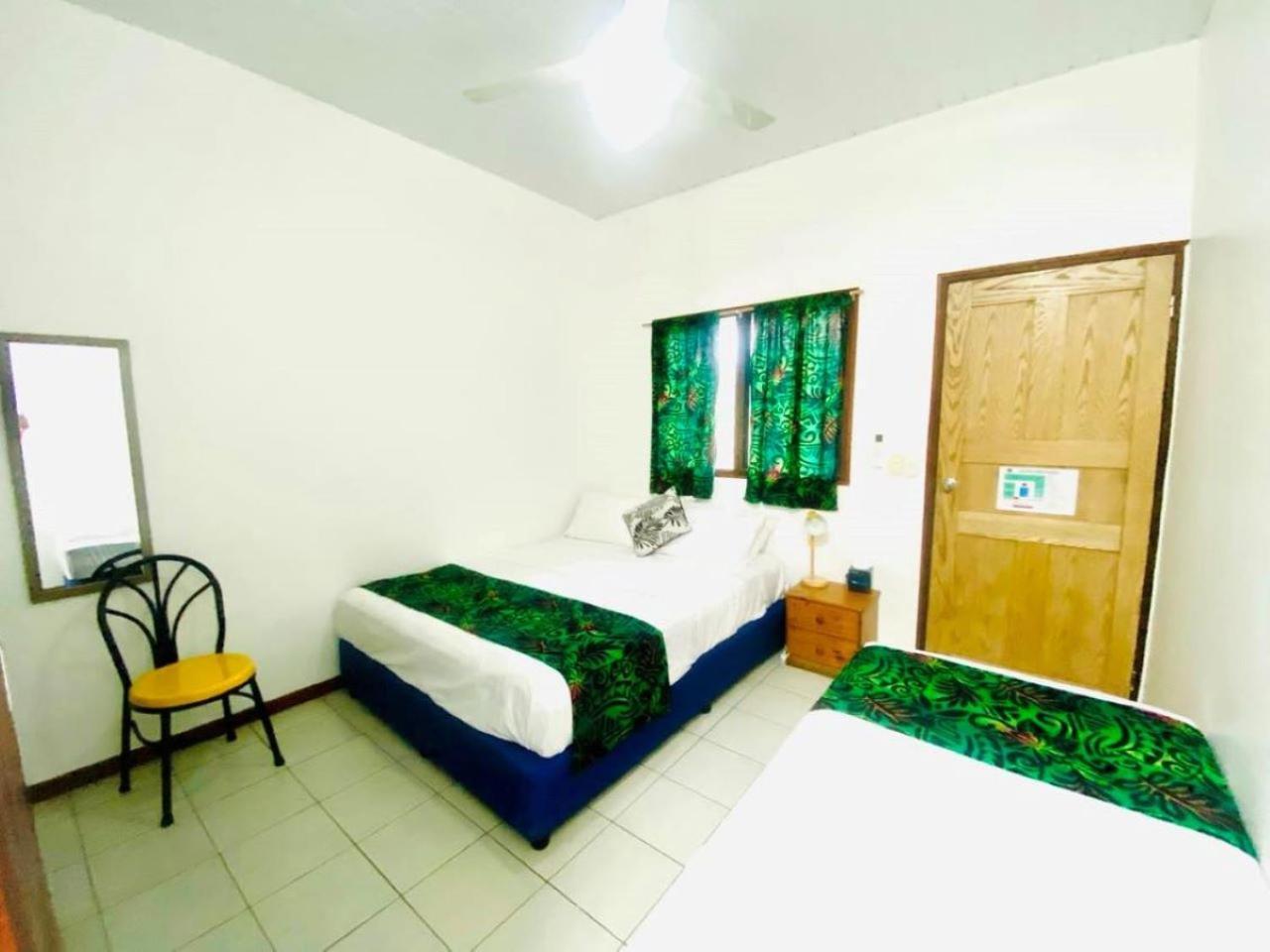 Travellers Motel Vanuatu Port Vila Dış mekan fotoğraf